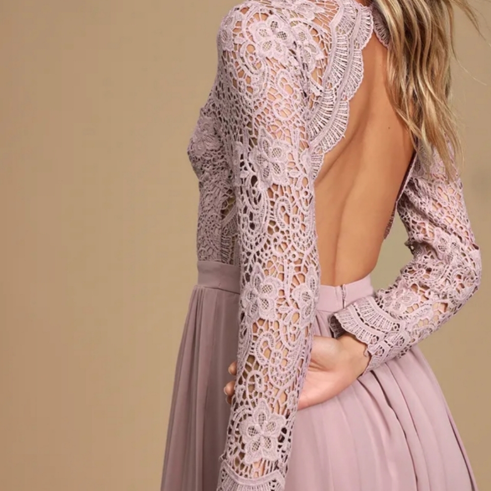 Dress - Picture 3 of 4
